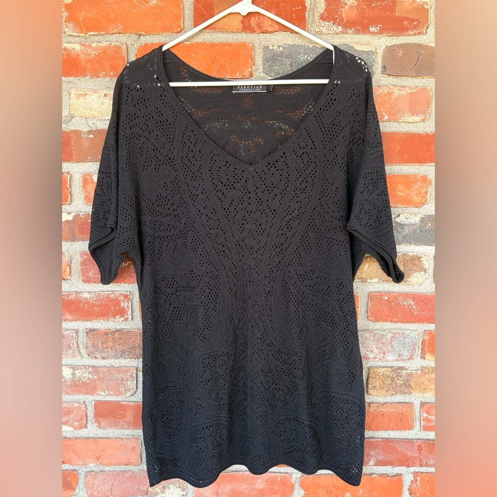 Peruvian Connection Black Pointelle Open Knit V-Neck Tunic Top - Size Medium